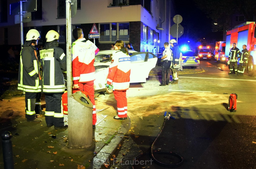 VU Auto 1 Koeln Kalk Remscheiderstr Falckensteinstr P046.JPG - Miklos Laubert